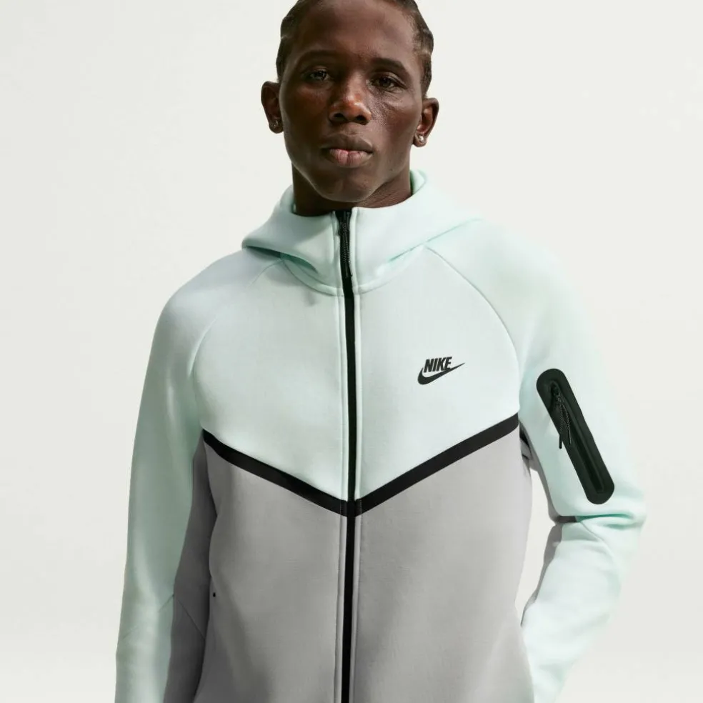 Tech Fleece Hoodie Mens
