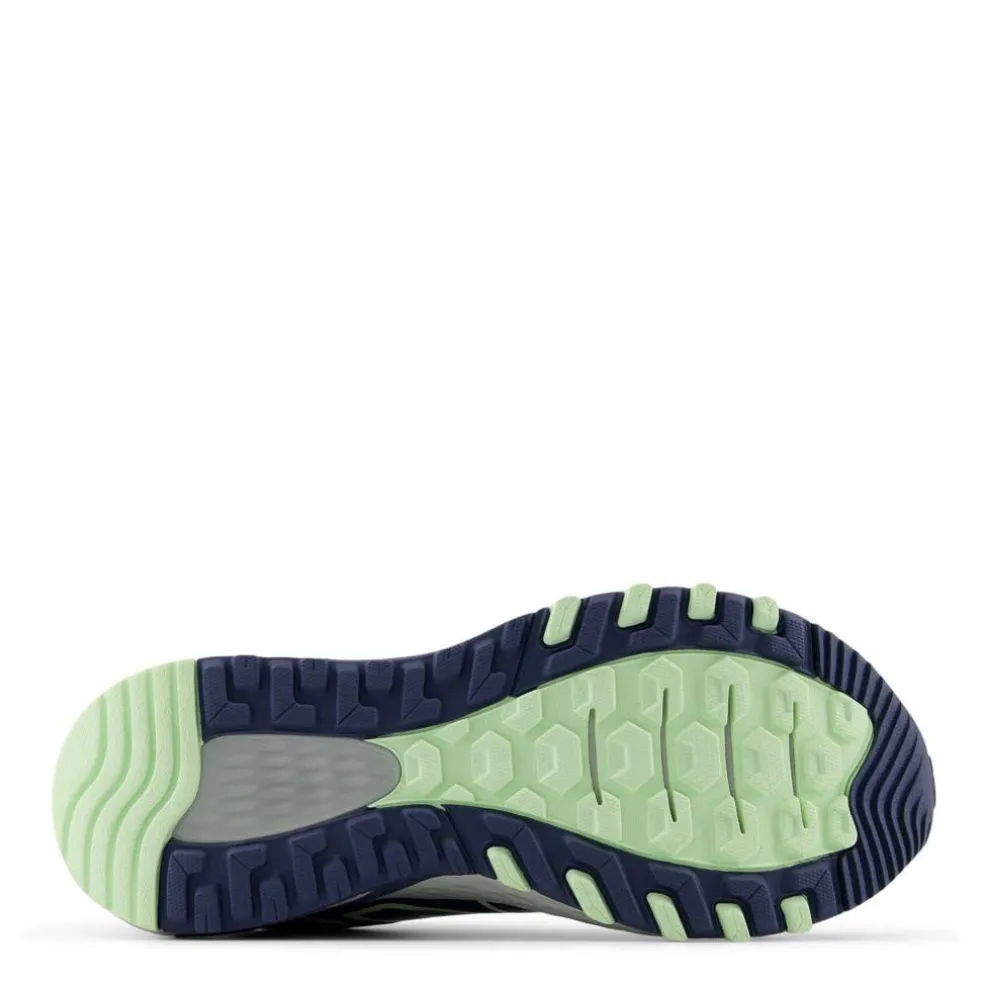 410v8 Mens Trail Running Shoes