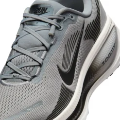 Vomero 18 Mens Running Shoes