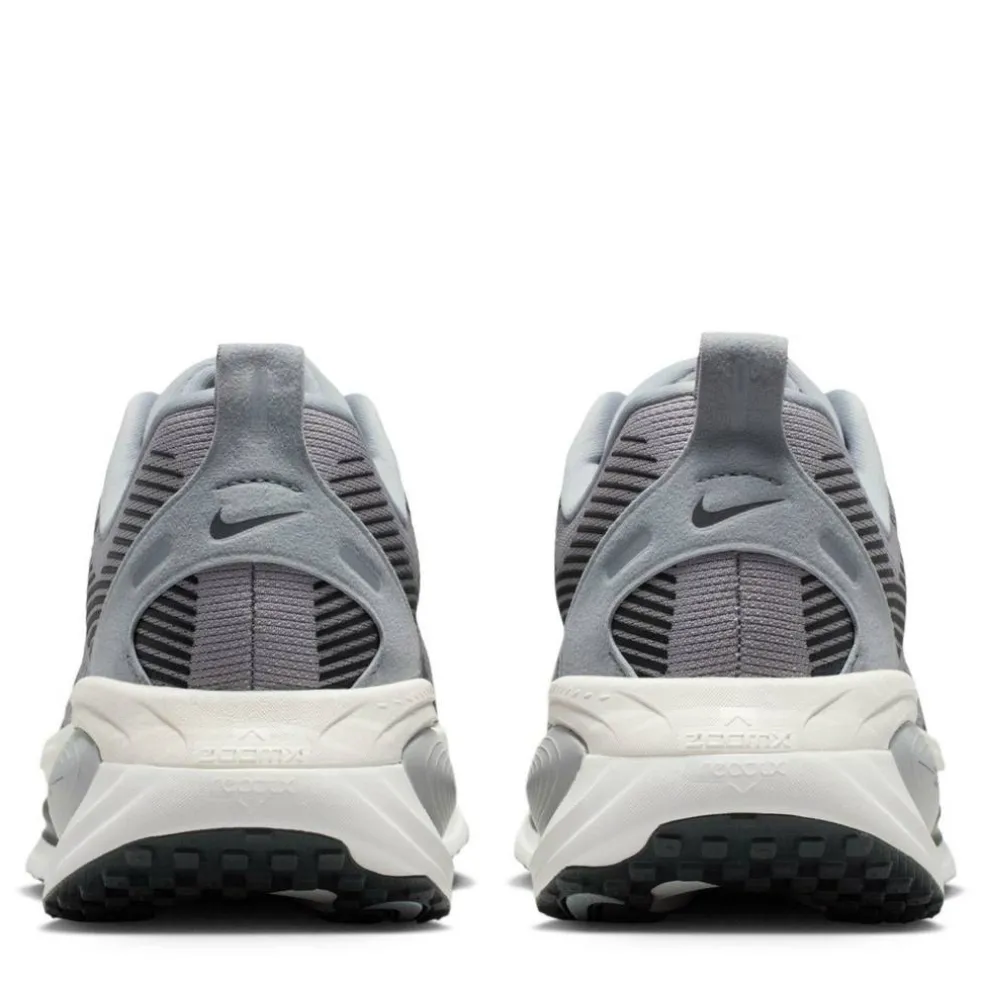 Vomero 18 Mens Running Shoes