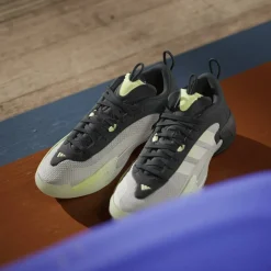 Women's Exhibit Select Basketball Trainers