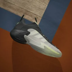 Women's Exhibit Select Basketball Trainers